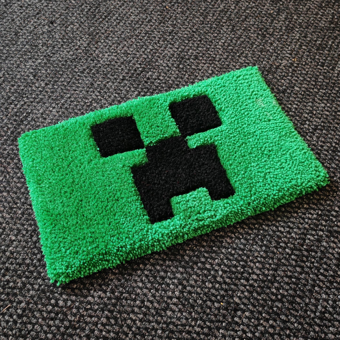 Minecraft Creeper Keyboard Rug